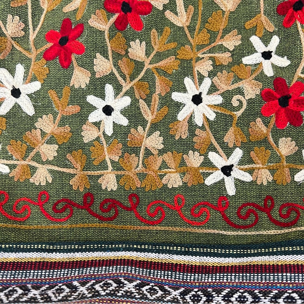 Boho Drawstring Tote Bag Embroidered Flowers Made in Nepal - Picture 10 of 11